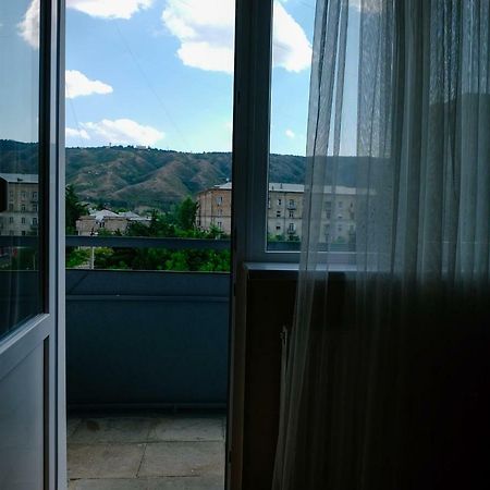 Keti&Tatia Sisters Apartment - Near Old And Central Тбилиси Екстериор снимка