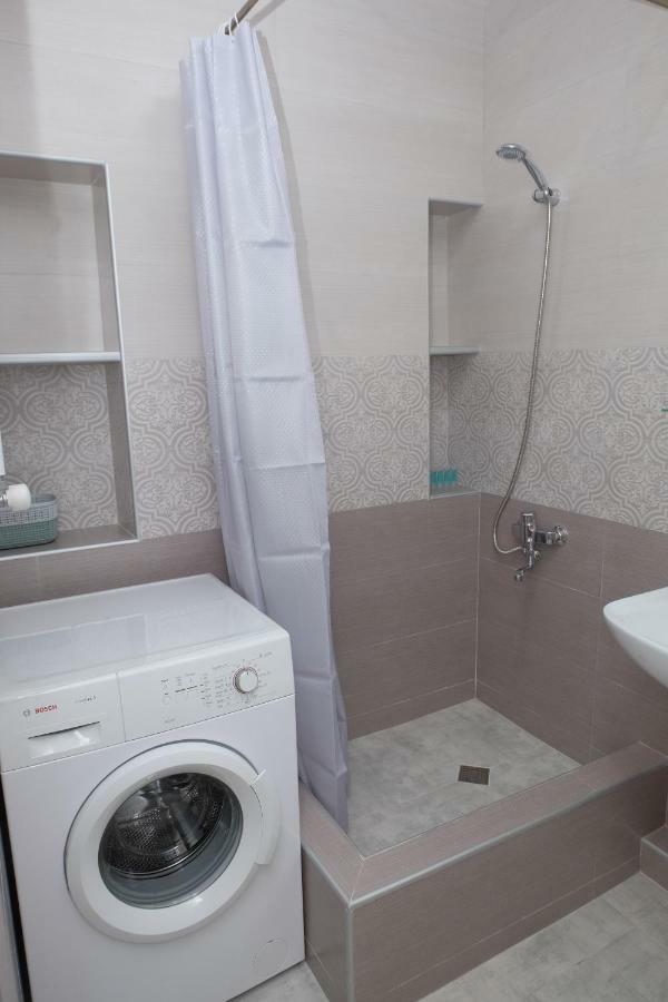 Keti&Tatia Sisters Apartment - Near Old And Central Тбилиси Екстериор снимка