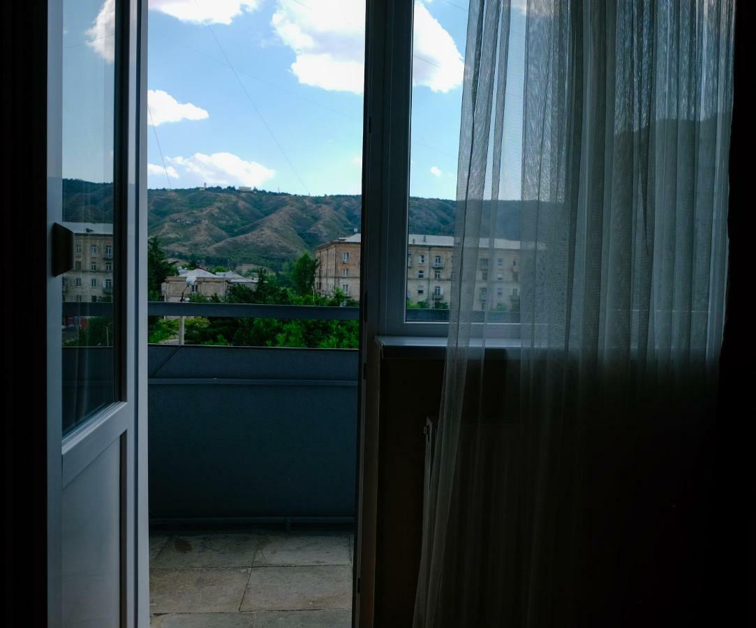 Keti&Tatia Sisters Apartment - Near Old And Central Тбилиси Екстериор снимка