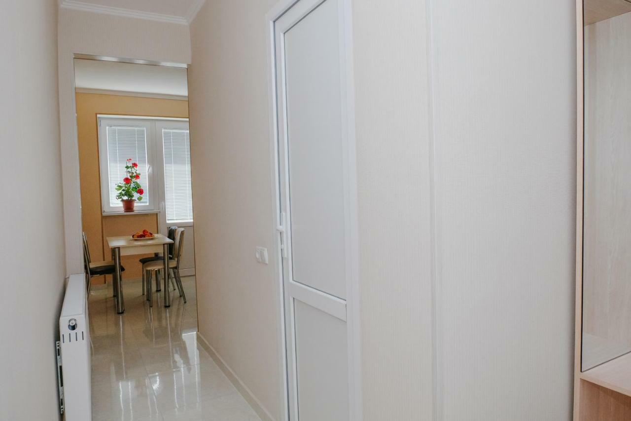 Keti&Tatia Sisters Apartment - Near Old And Central Тбилиси Екстериор снимка